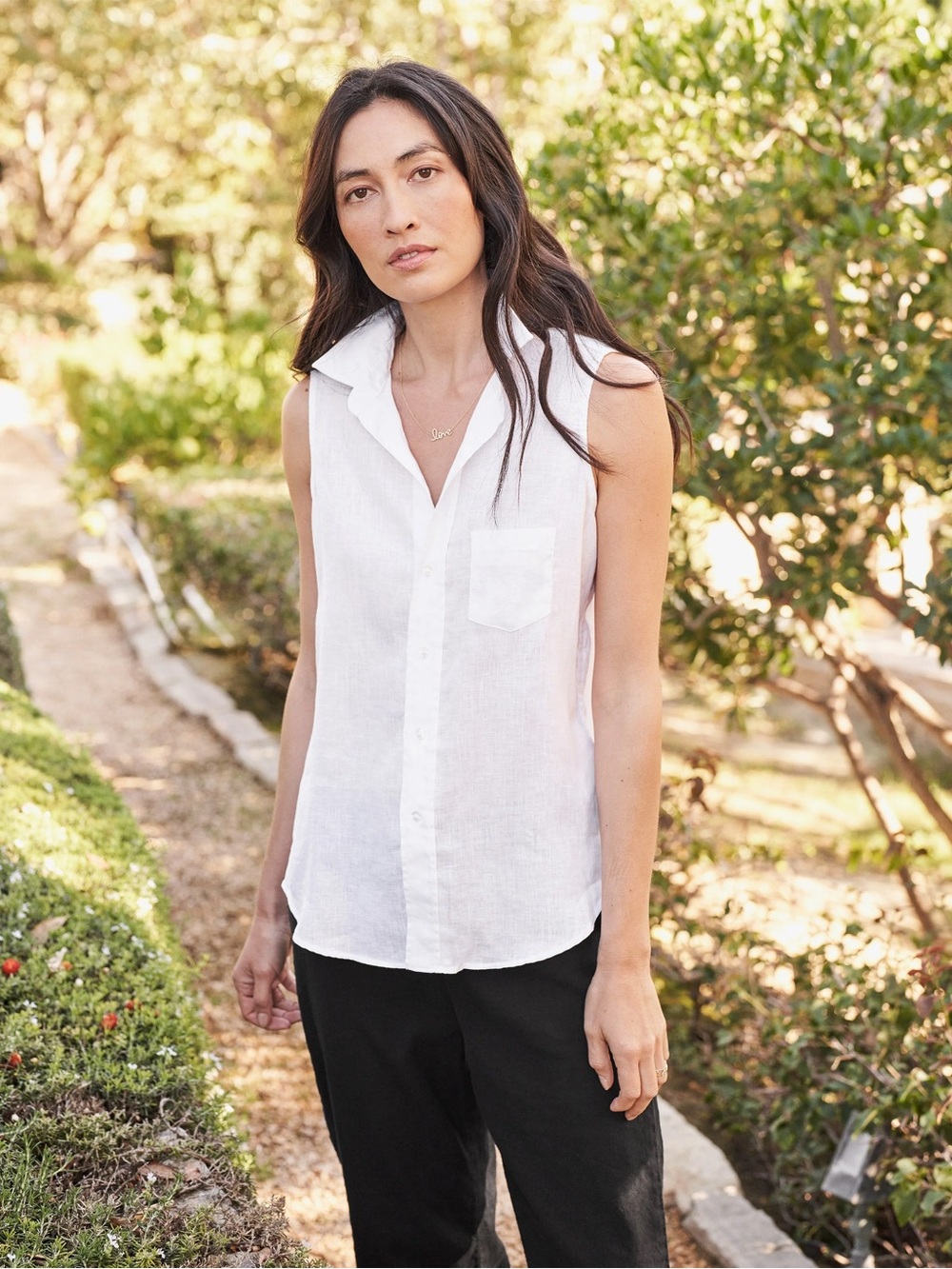 Frank & Eileen Fiona Linen Sleeveless White Button-Front Shirt small